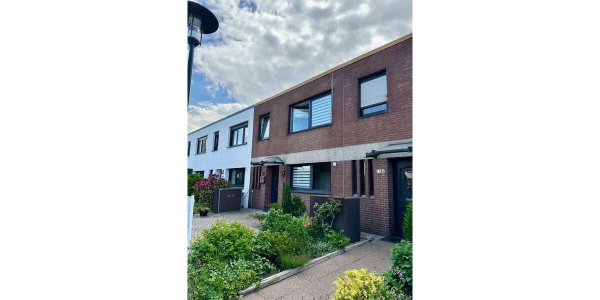 Haus zum Kaufen in Krefeld 329.000 € 104 m² 5 zimmer