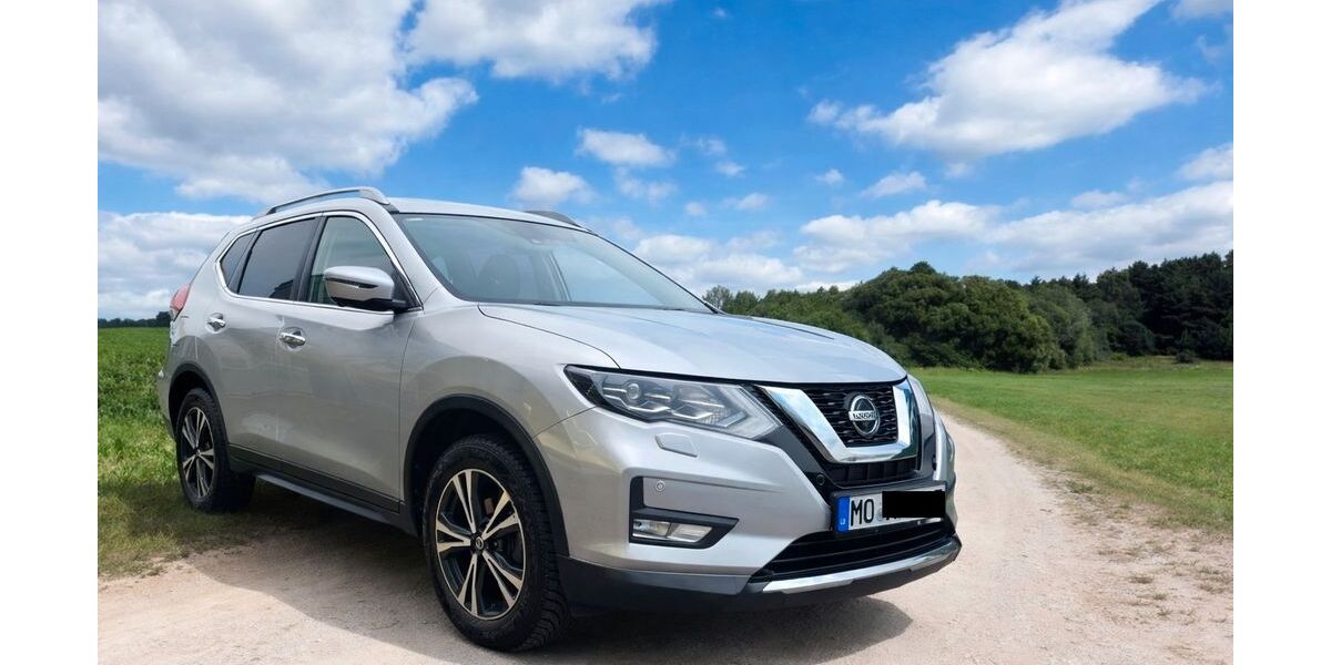 Nissan X-Trail 89.500 km 15.950 &euro; Moers 47447