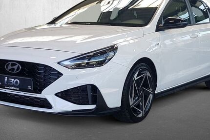 Hyundai i30 17.396 km 22.990 &euro; Düsseldorf 40233
