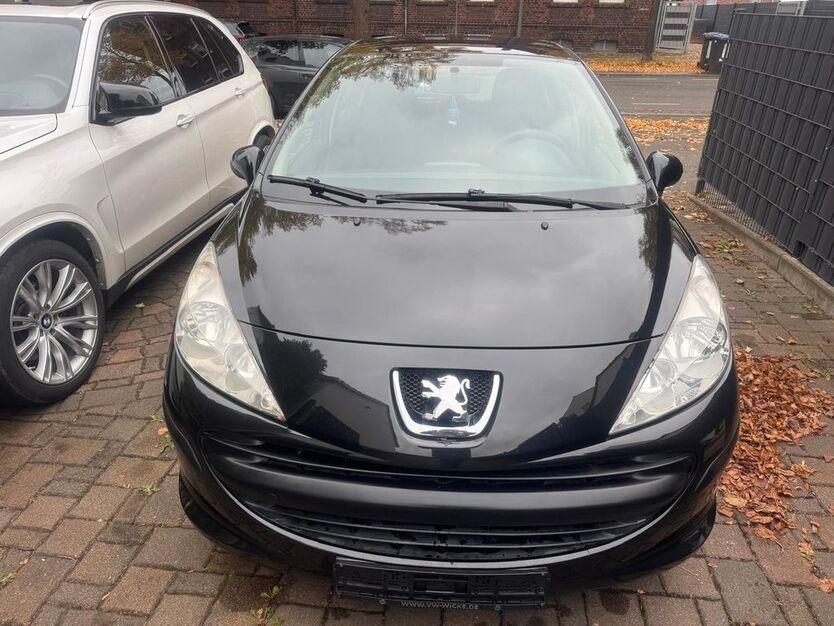 Peugeot 207 173.000 km 1.650 € recklinghausen 45659
