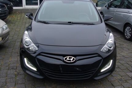 Hyundai i30 161.000 km 4.880 &euro; Bottrop 46242