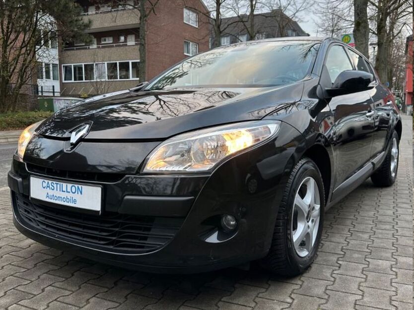 Renault Megane 81.177 km 5.950 € Düsseldorf 40589