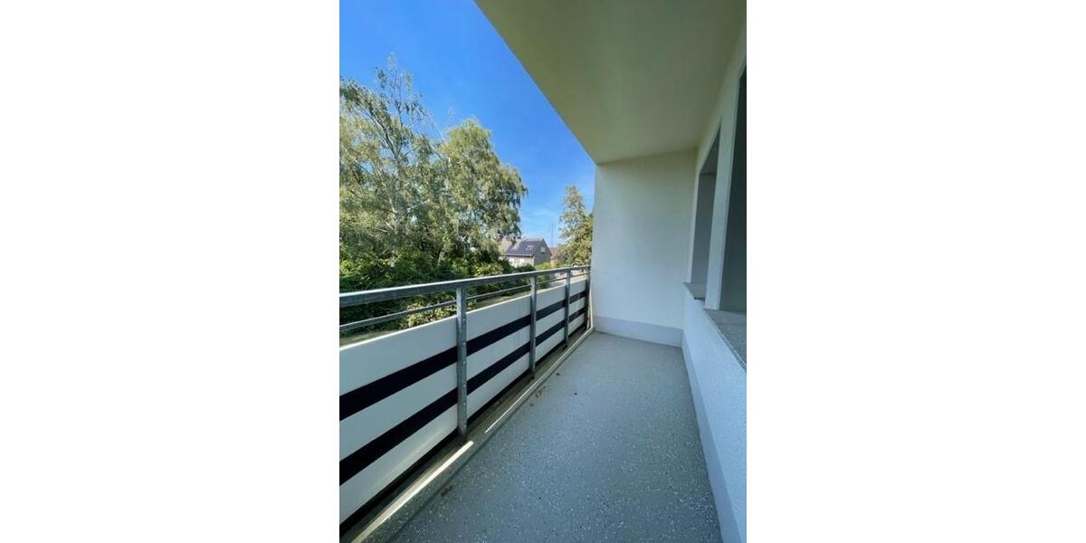 Etagenwohnung Essen Stadtbezirk IV - 4 Zimmer, 87 m&sup2;, 854&euro; | Angebot:26425514