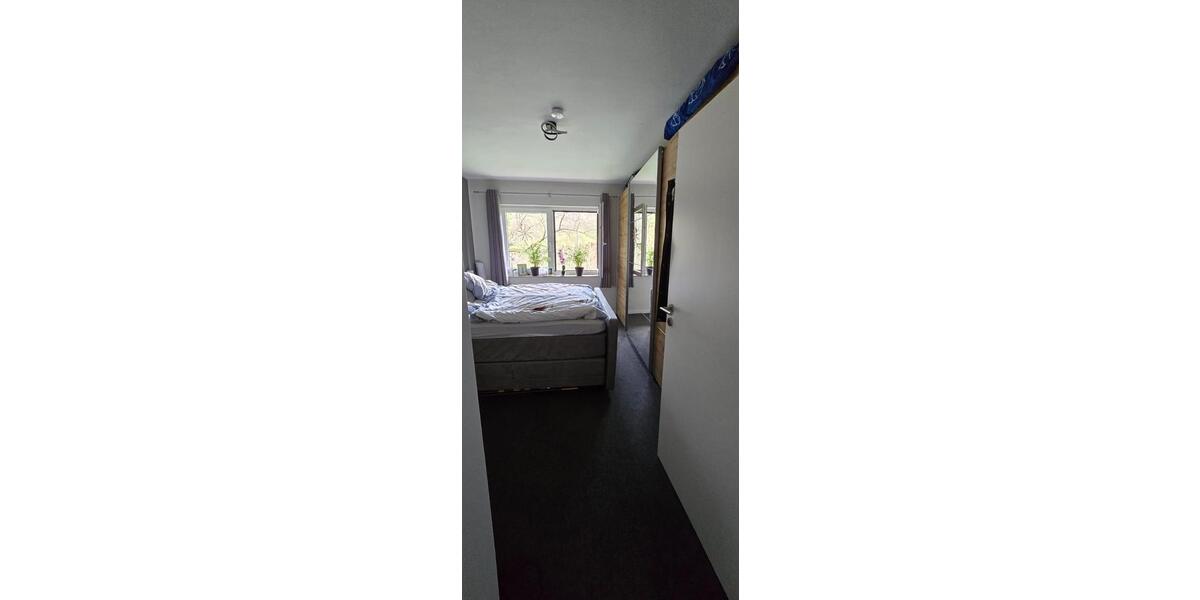 Terrassenwohnung Velbert Langenberg - 3 Zimmer, 110 m&sup2;, 750&euro; | Angebot:25478922