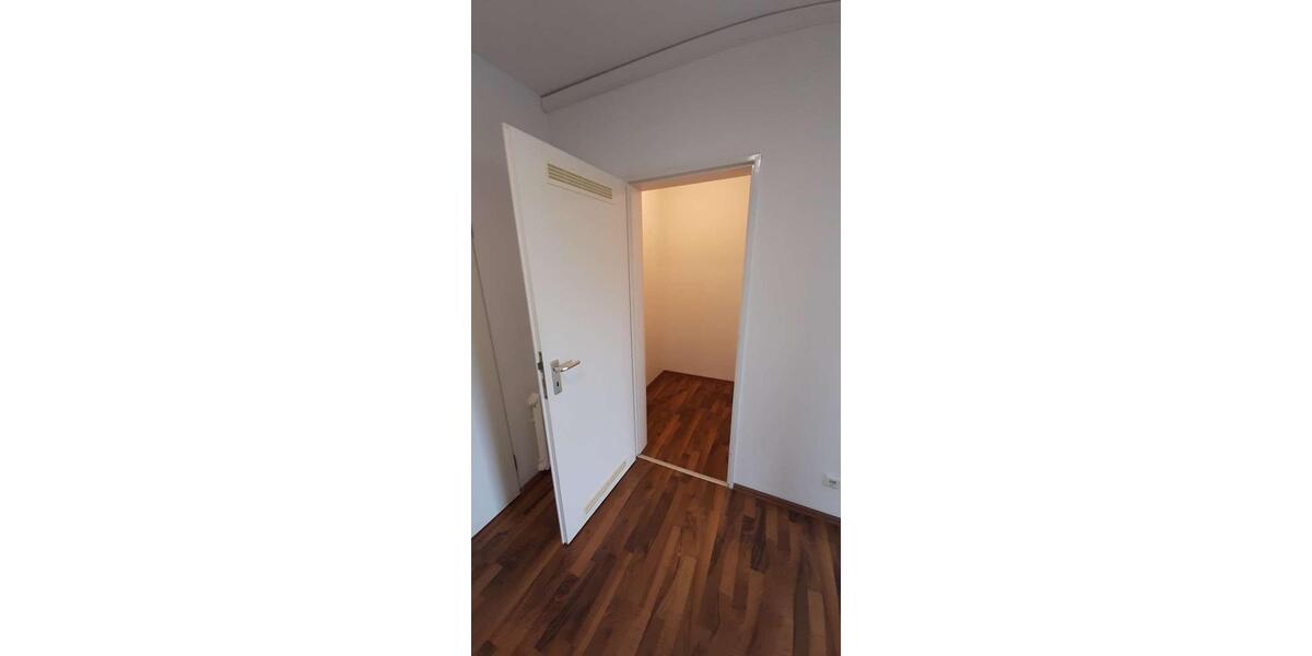Remscheider Straße 134 - helle 3 ZKB Wohnung im 6. OG 3 zimmer