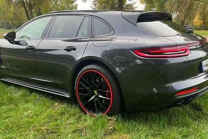 Porsche Panamera 138.000 km 53.700 &euro; Düsseldorf 40547