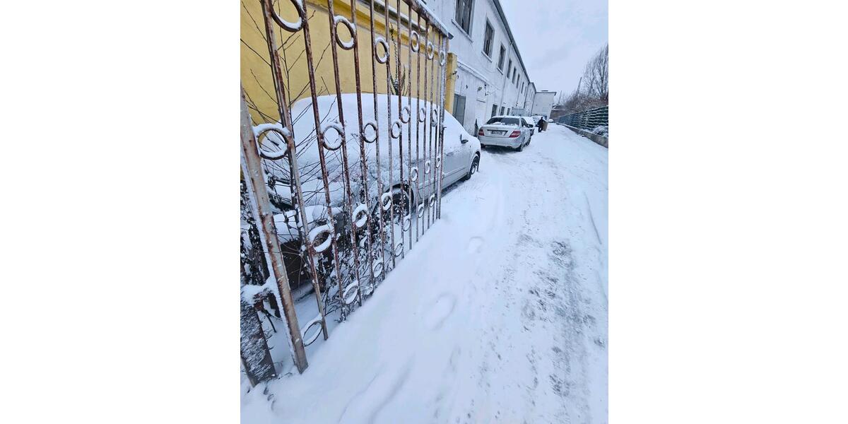 Kfz stellplätze auto Werkstatt Halle Lackierer korrasorie bauer zimmer