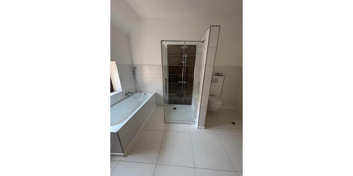 Mehrfamilienhaus mit Ladenlokal zimmer