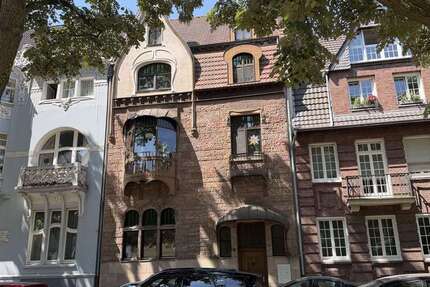 Wohnung Krefeld Cracau - 3 Zimmer, 179 m&sup2;, 2.327&euro; | Angebot:26989643