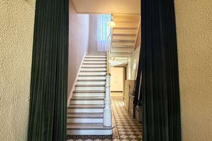 Haus Gelsenkirchen - 6 Zimmer, 188 m&sup2;, 265.000&euro; | Angebot:25571352