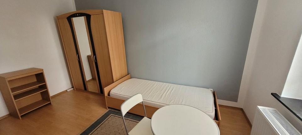 Etagenwohnung Duisburg Laar - 1 Zimmer, 20 m&sup2;, 270&euro; | Angebot:26104587
