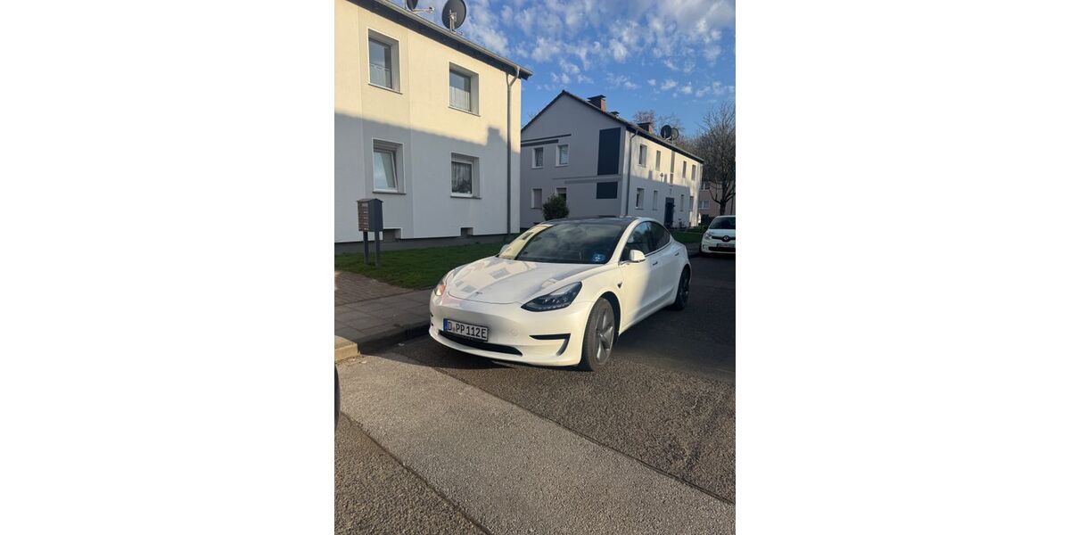 Tesla Model 3 68.500 km 20.000 &euro; Essen 45355