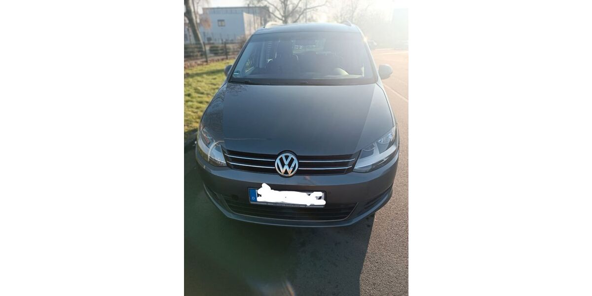 VW Sharan 282.000 km 8.200 &euro; Ratingen 40880