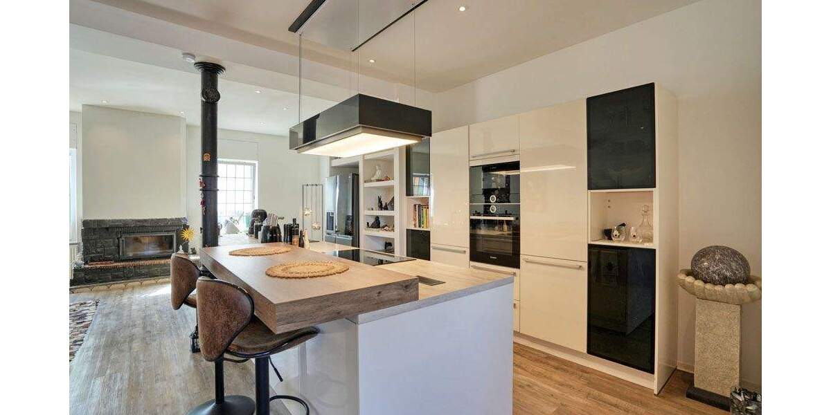 Mehrfamilienhaus, Wohnhaus Bochum Sevinghausen - 9 Zimmer, 310 m&sup2;, 795.000&euro; | Angebot:24765975