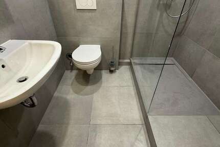 Wohnung zum Mieten in Krefeld 696 € 64 m² 3 zimmer