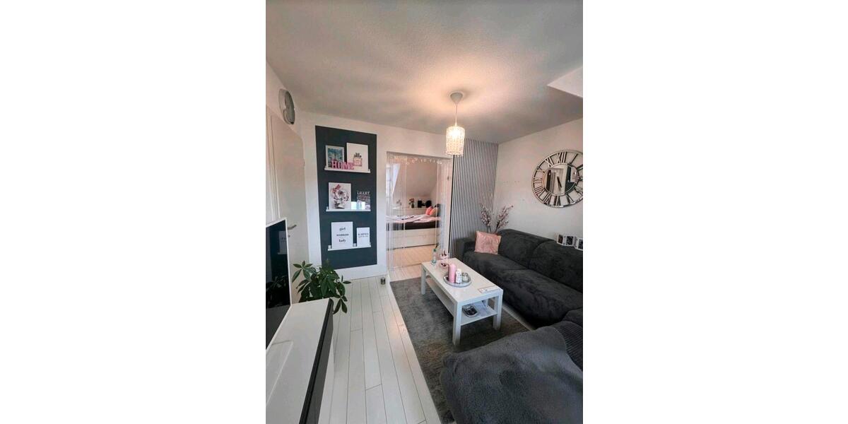 Doppelhaushälfte Duisburg Rheinhausen - 8 Zimmer, 180 m&sup2;, 520.000&euro; | Angebot:27083305