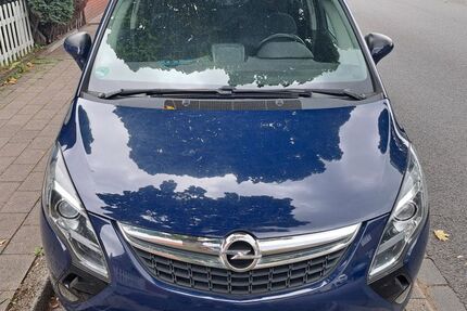 Opel Zafira Tourer 214.000 km 4.300 &euro; Oberhausen 46149