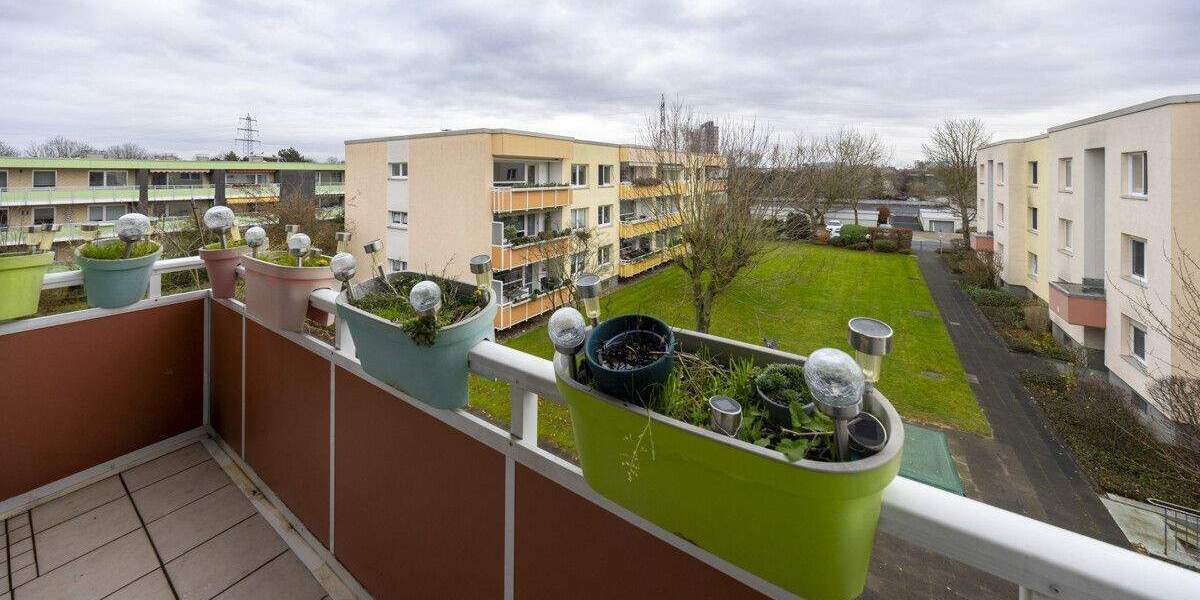 Etagenwohnung Meerbusch Büderich - 4 Zimmer, 93 m&sup2;, 340.000&euro; | Angebot:24278295