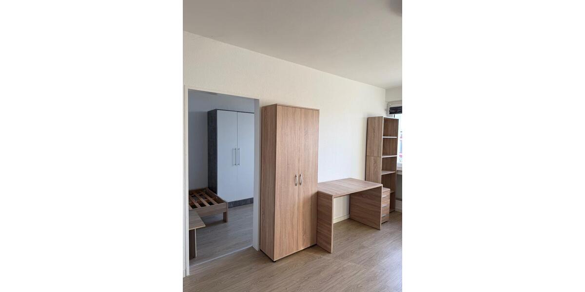 Schöne renovierte Wohnung mit Balkon zimmer