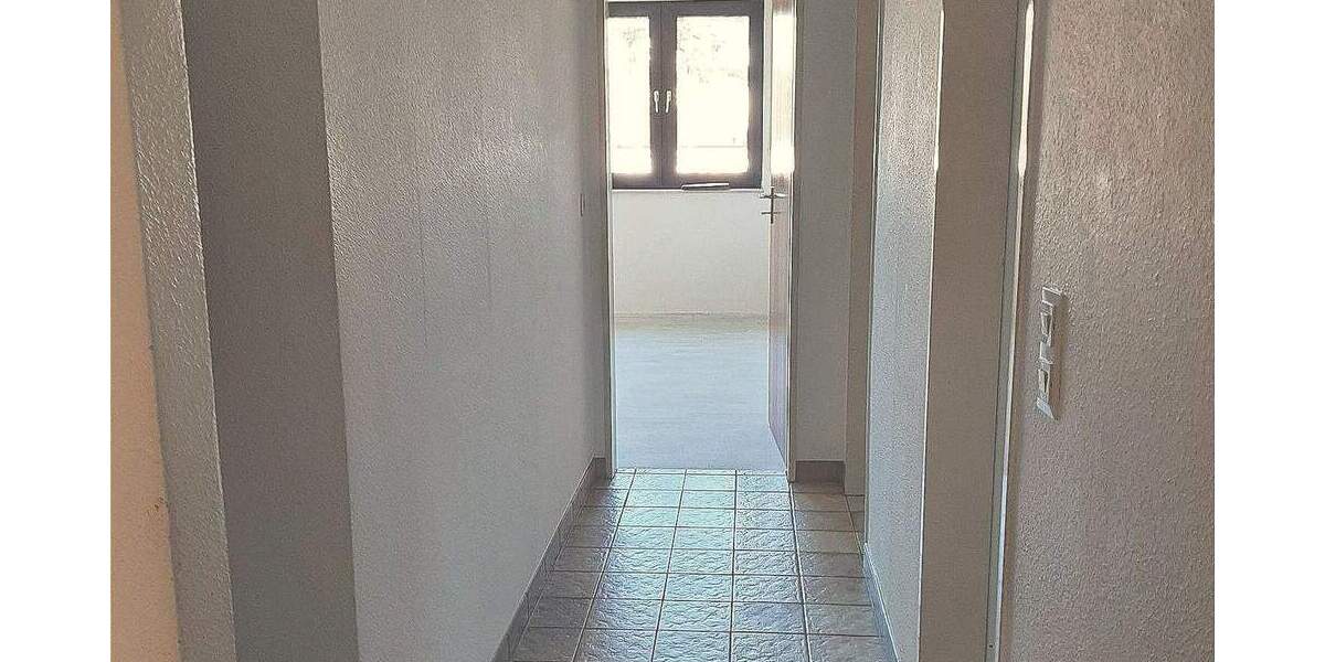 Etagenwohnung Duisburg Buchholz - 3 Zimmer, 81 m&sup2;, 650&euro; | Angebot:25338740