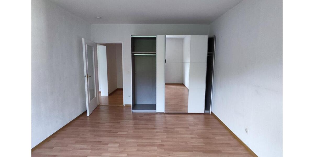 Mehrfamilienhaus, Wohnhaus Heiligenhaus - 1 Zimmer, 63 m&sup2;, 120.000&euro; | Angebot:24740297