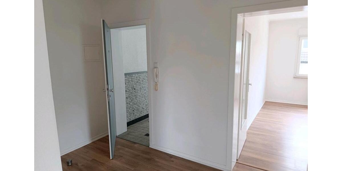 Helle, moderne Wohnung in 2. Etage mit Ausblick 2 zimmer