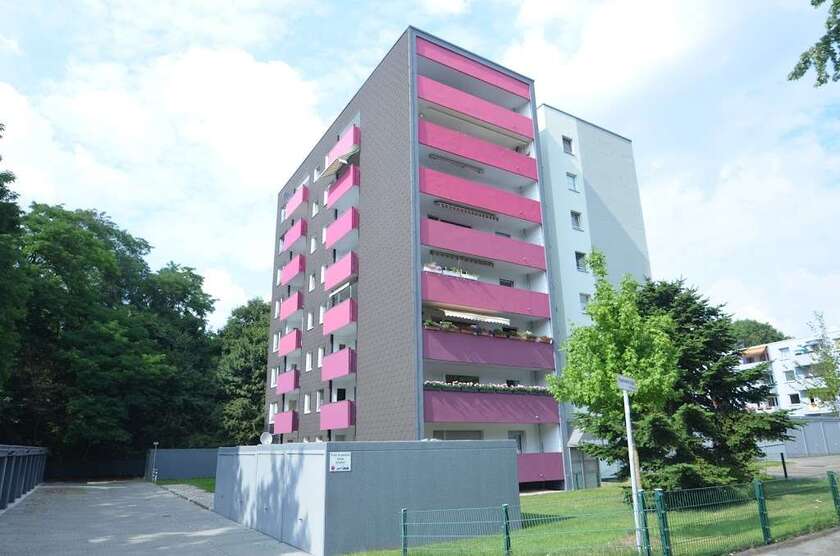 Wohnung zum Mieten in Duisburg 500 € 75.41 m² 3 zimmer