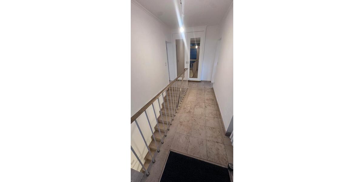 Etagenwohnung Recklinghausen Hillerheide - 3.5 Zimmer, 120 m&sup2;, 1.500&euro; | Angebot:26200600