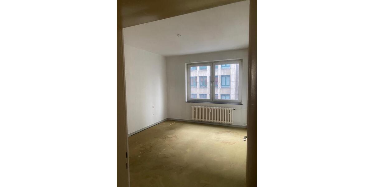 Etagenwohnung Mülheim an der Ruhr Linksruhr - 3 Zimmer, 97 m&sup2;, 750&euro; | Angebot:25230102