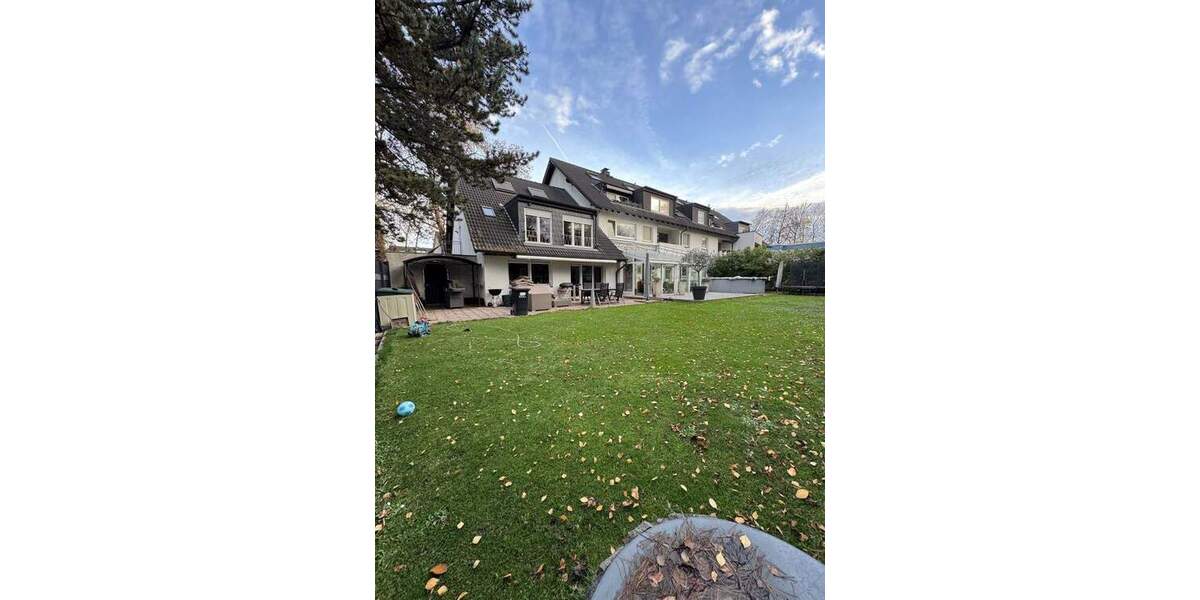 Wohnensemble, 3 MFH, mit zwei exklusiven Erdgeschosswohnungen 143 m² & 78 m² zur Selbstnutzung! 1 zimmer