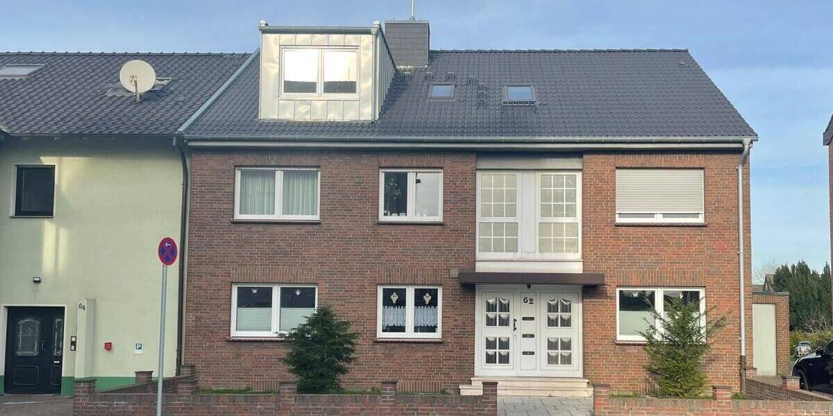 Erstbezug nach Sanierung - Großzügige 2,5 Zimmer Wohnung mit Kellerraum 3 zimmer