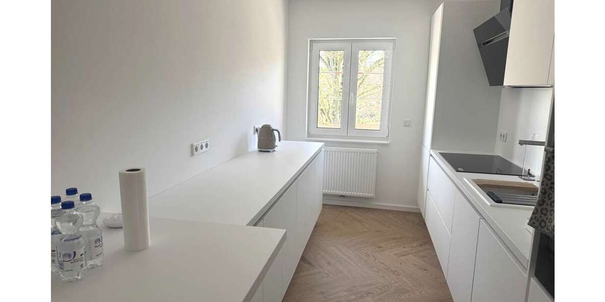 Etagenwohnung Krefeld-Uerdingen Uerdingen - 2 Zimmer, 72 m&sup2;, 249.900&euro; | Angebot:27161438