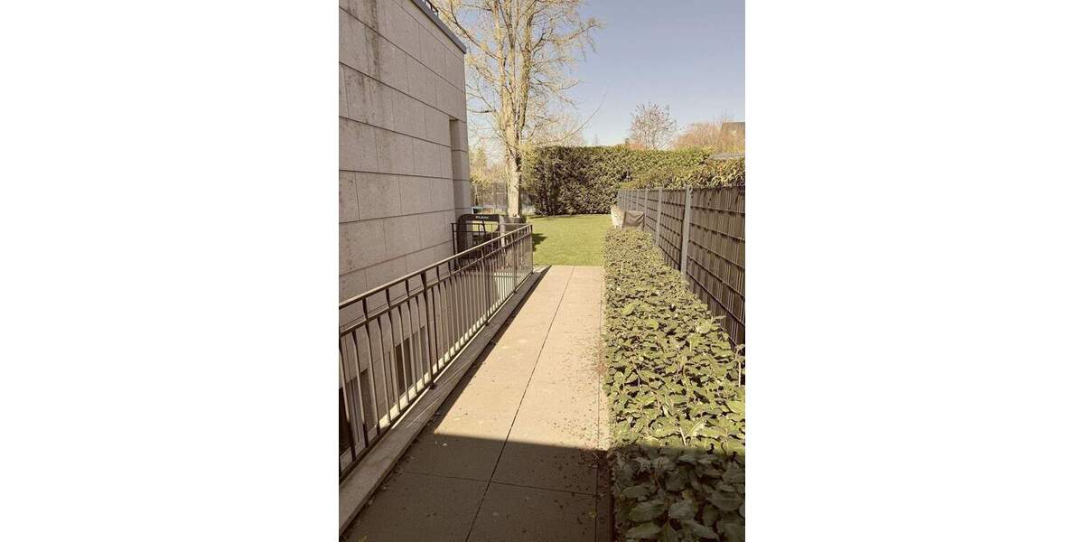 Doppelhaushälfte Meerbusch Büderich - 6 Zimmer, 242 m&sup2;, 8.500&euro; | Angebot:26391404