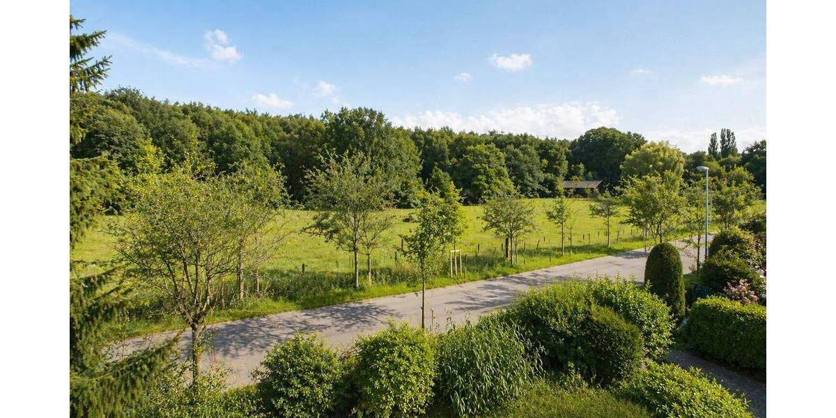 Mehrfamilienhaus, Wohnhaus Krefeld / Verberg Verberg - 5 Zimmer, 146 m&sup2;, 425.000&euro; | Angebot:26840903