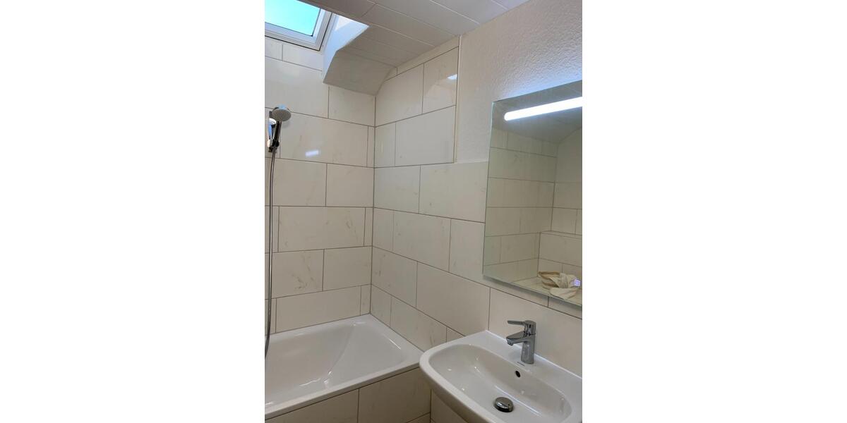 Dachgeschoßwohnung Gelsenkirchen Resse - 2.5 Zimmer, 55 m&sup2;, 460&euro; | Angebot:25395160