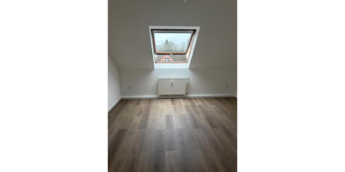 Dachgeschoßwohnung Mülheim an der Ruhr Mellinghofen - 2 Zimmer, 67 m&sup2;, 690&euro; | Angebot:25380043