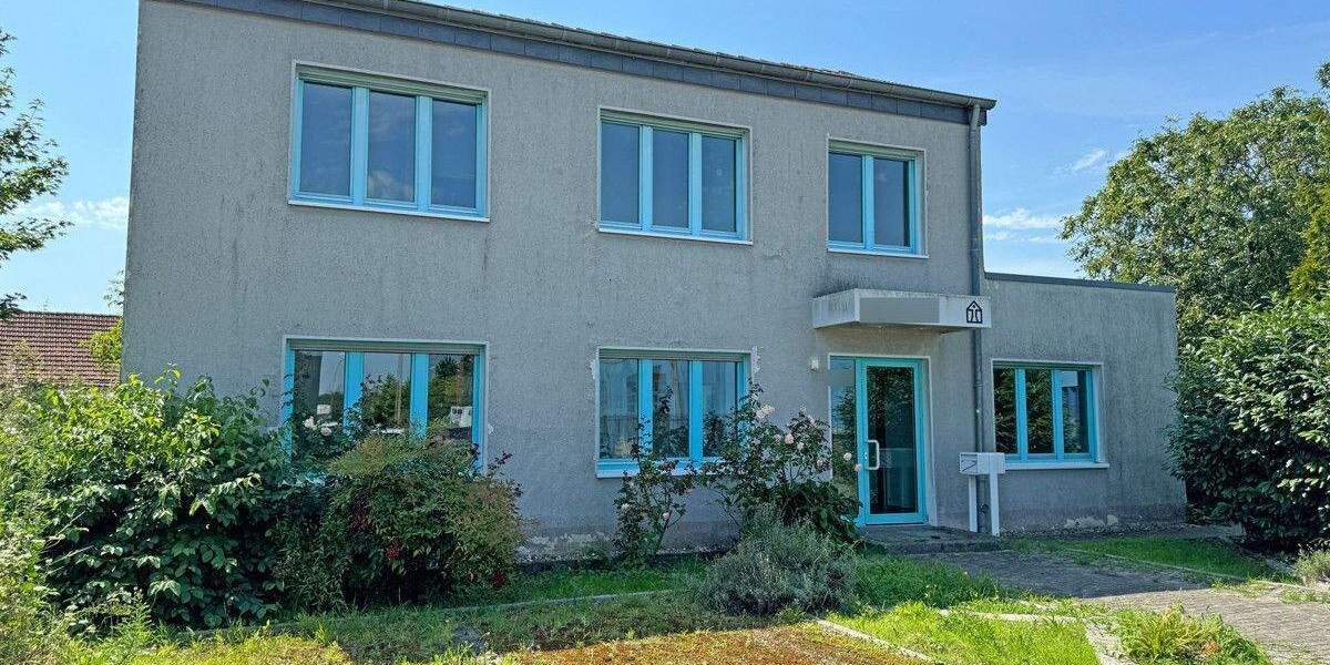 Gewerbeobjekt Voerde Holthausen - 7 Zimmer, 140 m&sup2;, 390.000&euro; | Angebot:25154929