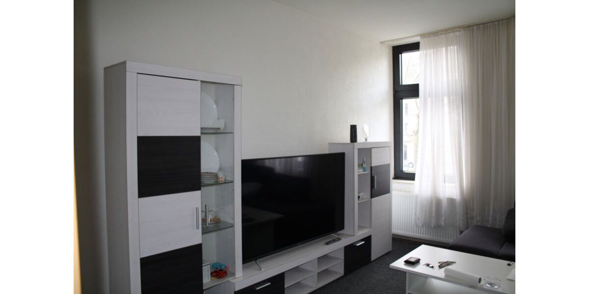 Provisionsfrei* Modernisierte Kapitalanlage in Duisburg-Hochfeld - Mehrfamilienhaus mit 277 m² Wohnfläche, vollvermietet, provisionsfrei vom Dachdecker - Mehrfamilienhaus, Wohnhaus Duisburg Hochfeld | Angebot:25561634