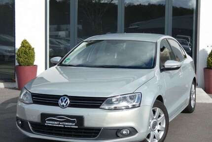 VW Jetta 219.394 km 5.890 € Bochum 44807