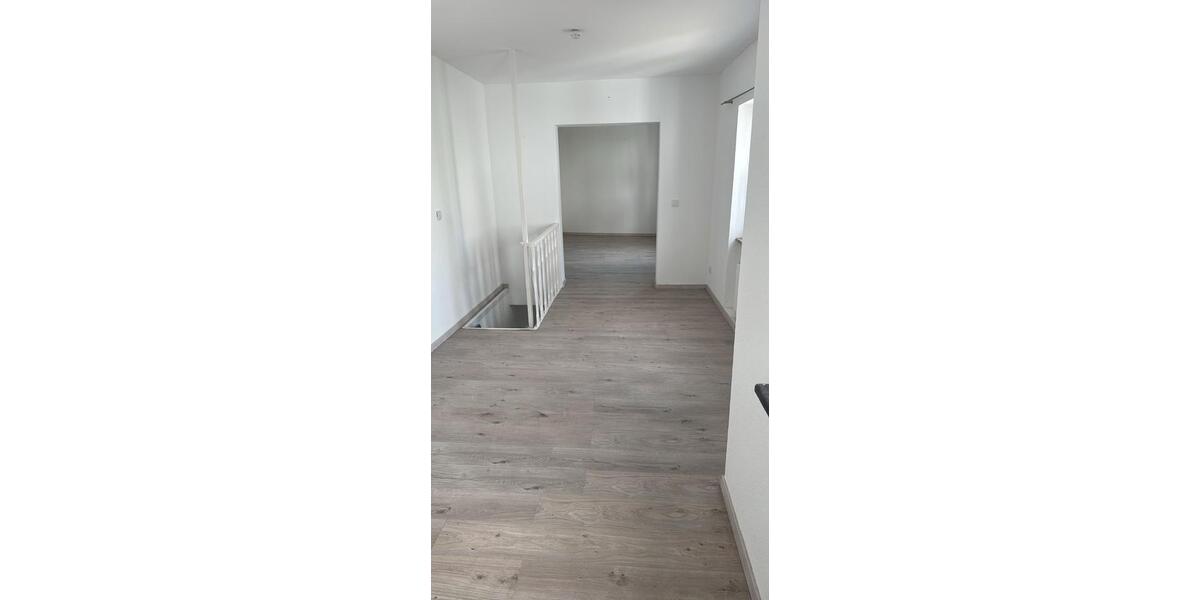 Maisonettenwohnung Mettmann - 2 Zimmer, 60 m&sup2;, 600&euro; | Angebot:26149261