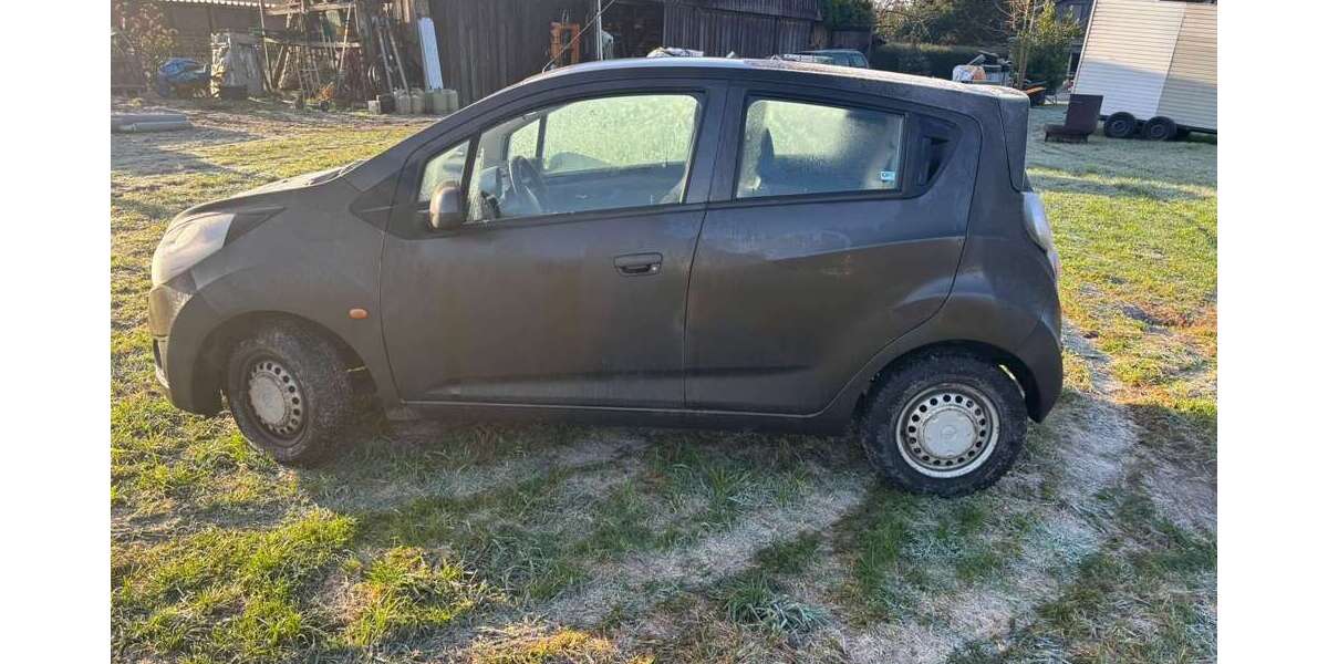 Chevrolet Spark 135.915 km 1.800 &euro; Neukirchen-Vluyn 47506