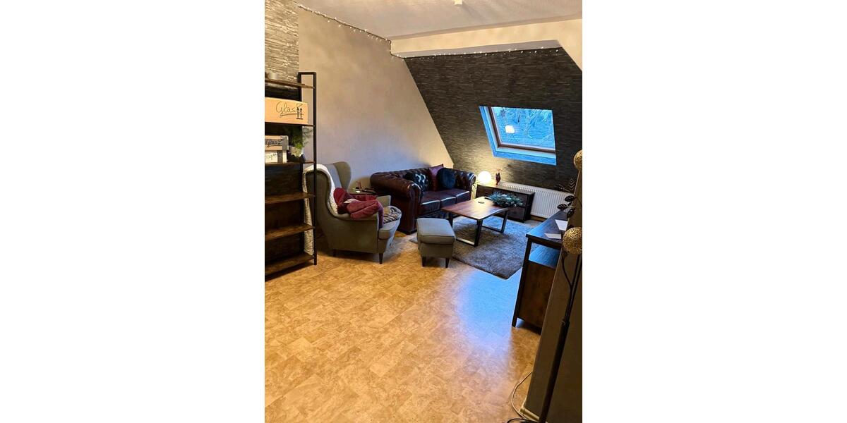 Dachgeschoßwohnung Bochum Günnigfeld - 2 Zimmer, 56 m&sup2;, 500&euro; | Angebot:25314068