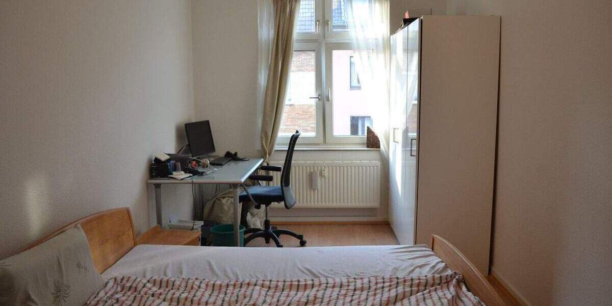 Etagenwohnung Düsseldorf Stadtmitte - 3 Zimmer, 64 m&sup2;, 950&euro; | Angebot:25606509