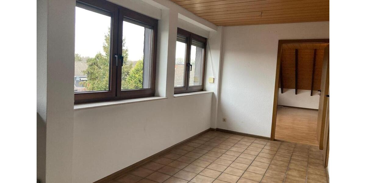 Doppelhaushälfte Moers Rheinkamp - 7 Zimmer, 157 m&sup2;, 440.000&euro; | Angebot:24774577