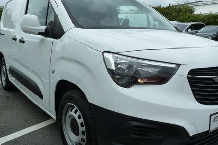 Opel Combo 204.000 km 9.900 &euro; Duisburg 47269