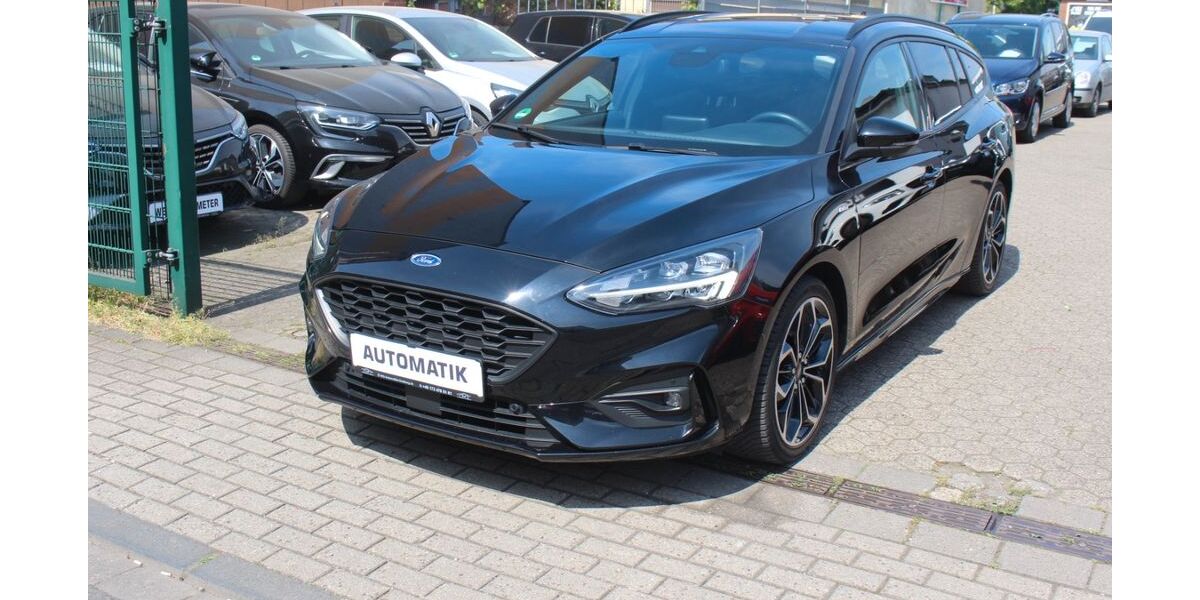 Ford Focus 93.000 km 13.999 &euro; Duisburg 47139