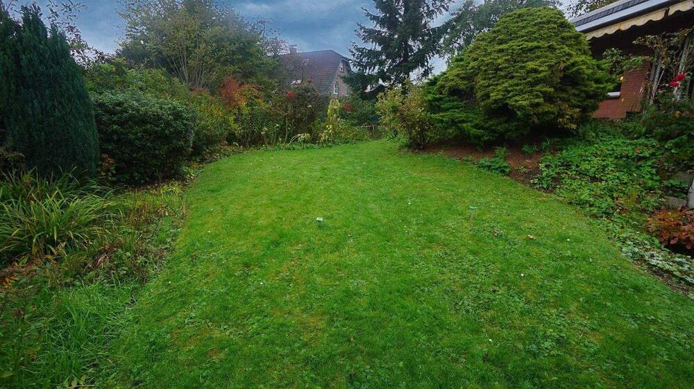 Bungalow Moers Hochstraß - 5 Zimmer, 186 m&sup2;, 424.000&euro; | Angebot:25191022