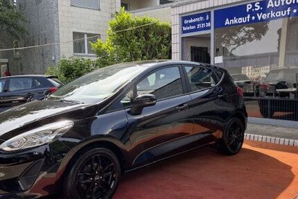 Ford Fiesta 136.564 km 8.950 &euro; Essen 45141
