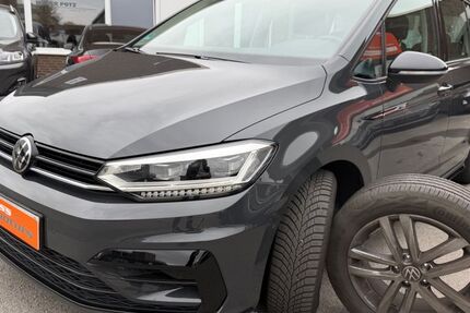 VW Touran 101.350 km 25.880 &euro; Düsseldorf 40549