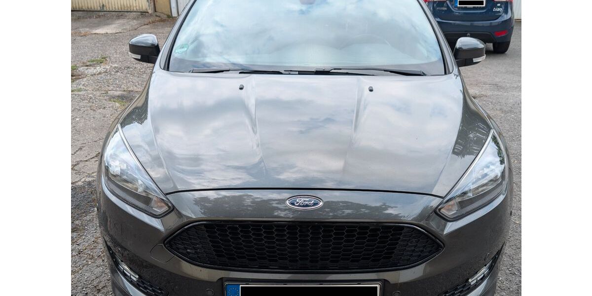 Ford Focus 91.000 km 8.500 &euro; Bochum 44809